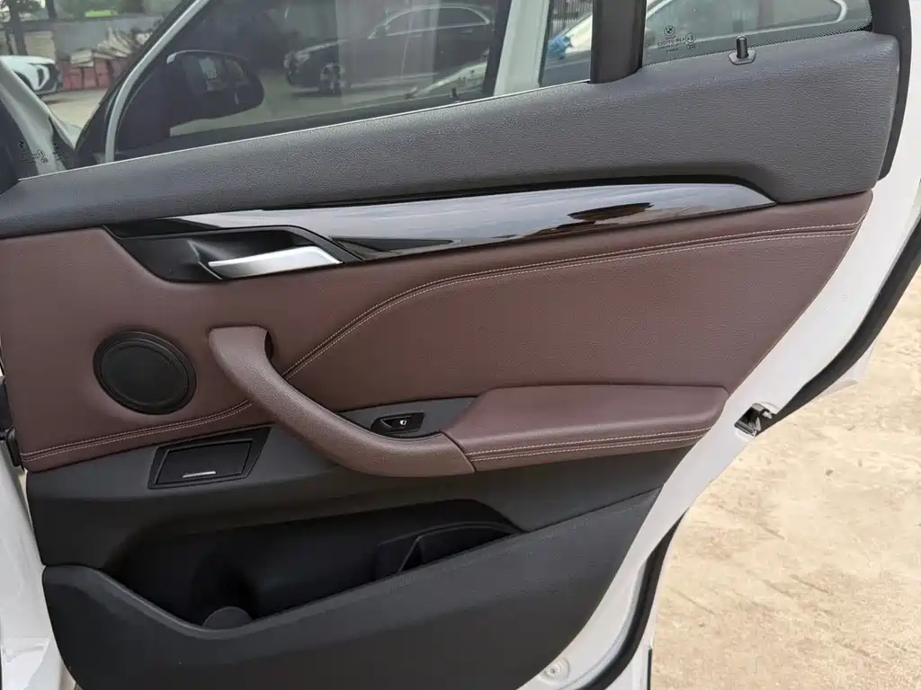 BMW X1 2020 — фото 16