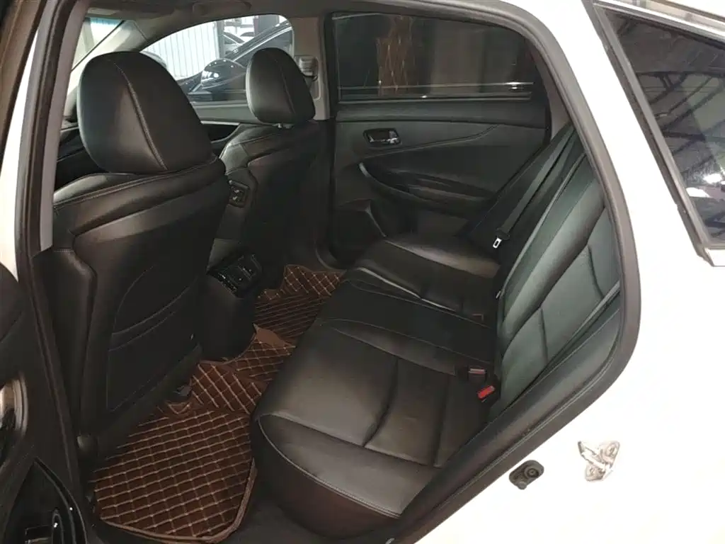 Honda Spirior 2017 — фото 17