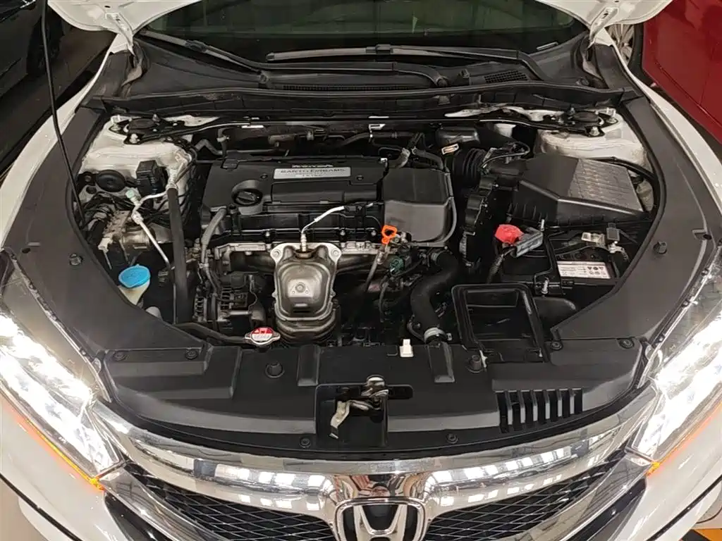 Honda Spirior 2017 — фото 20