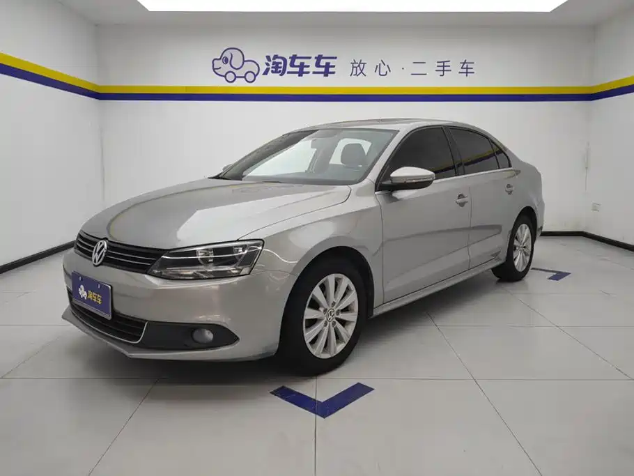 Volkswagen Sagitar 2014