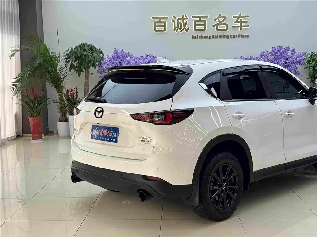 Mazda CX-5 2025