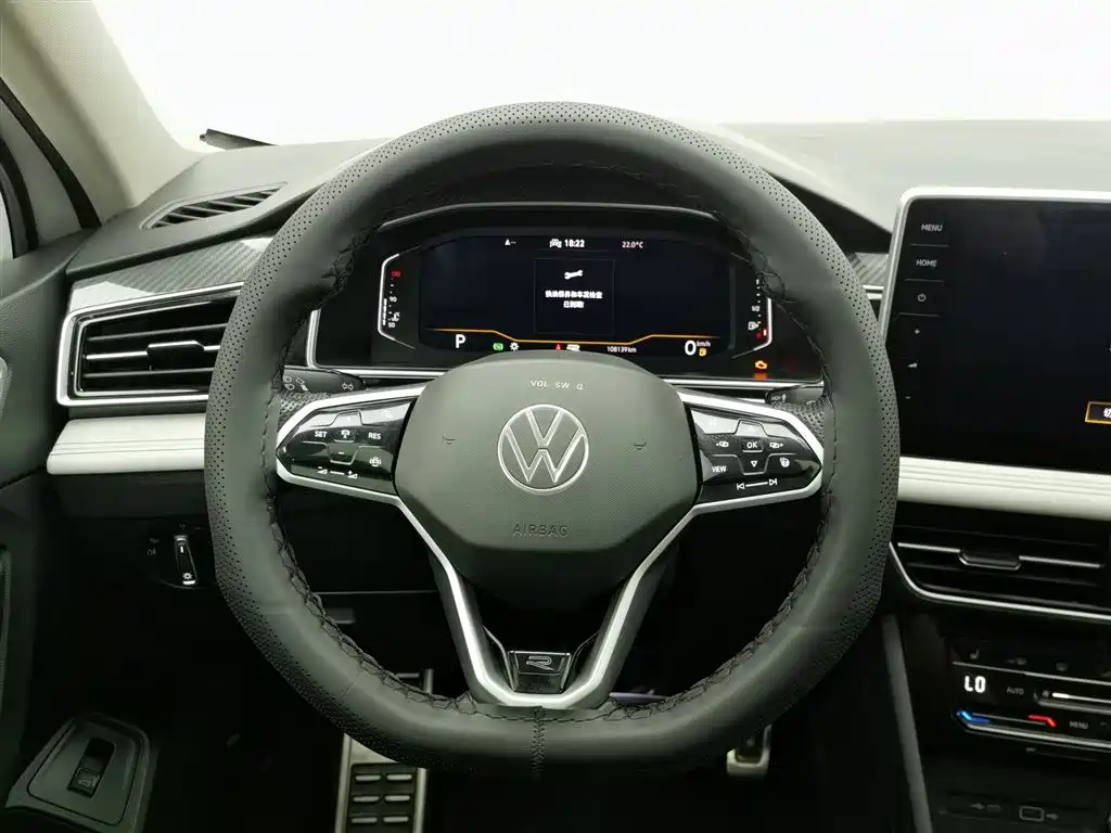 Volkswagen Tiguan L 2022 — фото 11