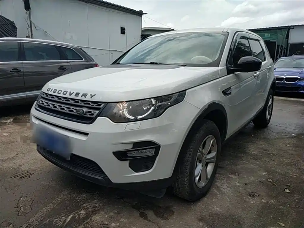 Land Rover Discovery Sport 2017 — фото 1