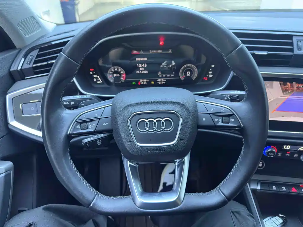 Audi Q3 2023 — фото 15