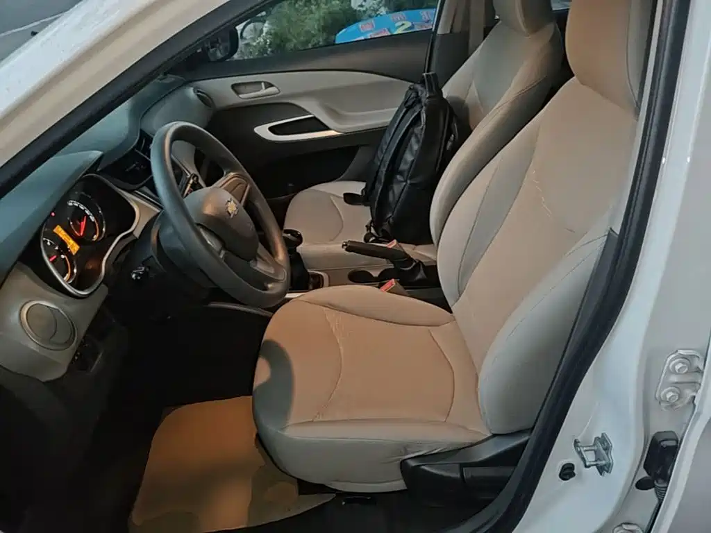 Chevrolet Sail 2016 — фото 15