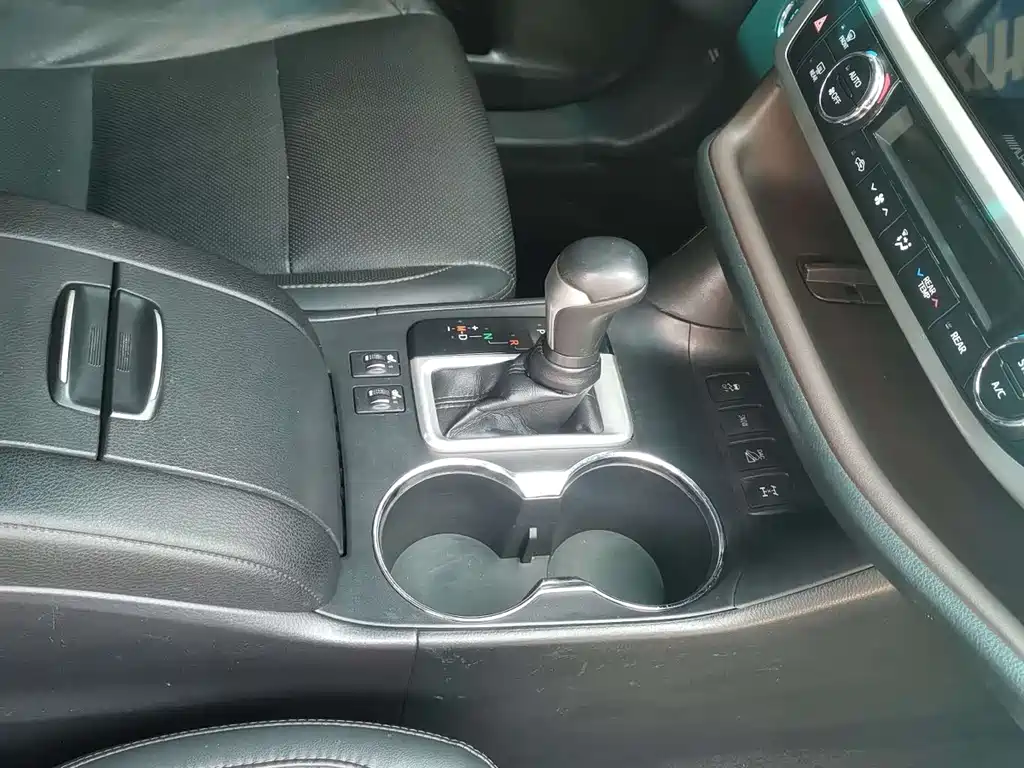 Toyota Highlander 2020