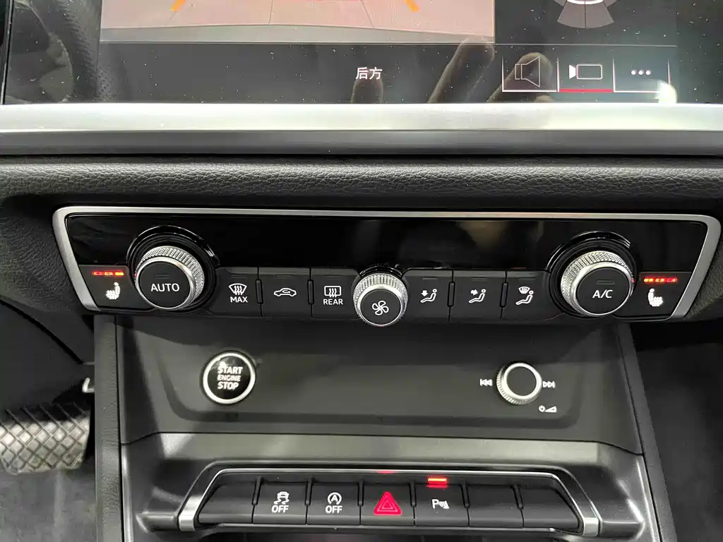 Audi Q3 Sportback 2021 — фото 16