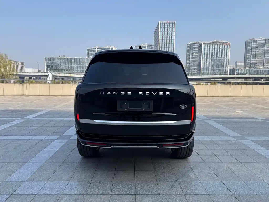 Land Rover Range Rover 2025 — фото 20