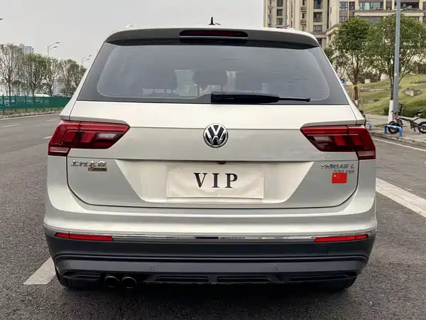 Volkswagen Tiguan L 2019