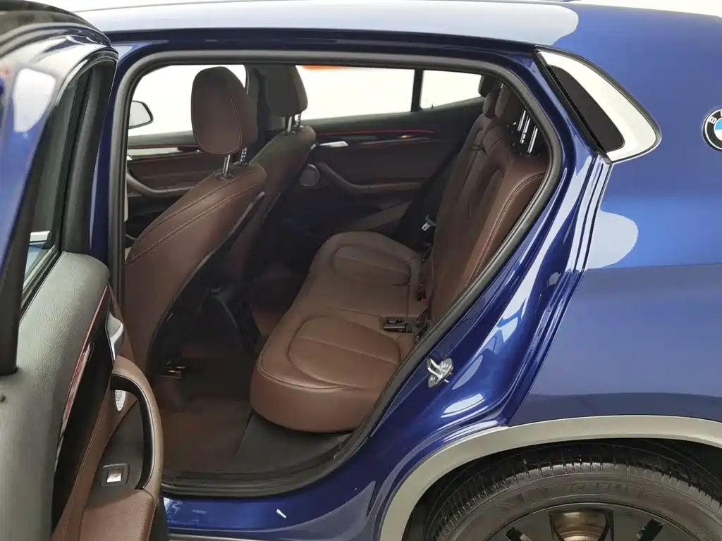 BMW X2 2021 — фото 15