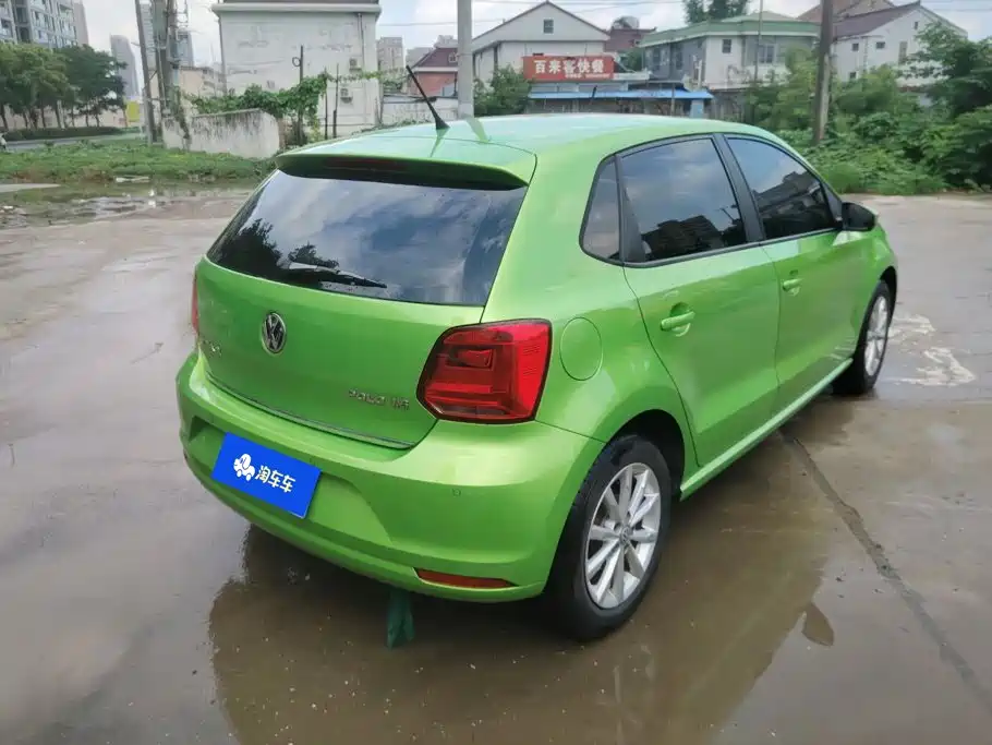 Volkswagen Polo 2015