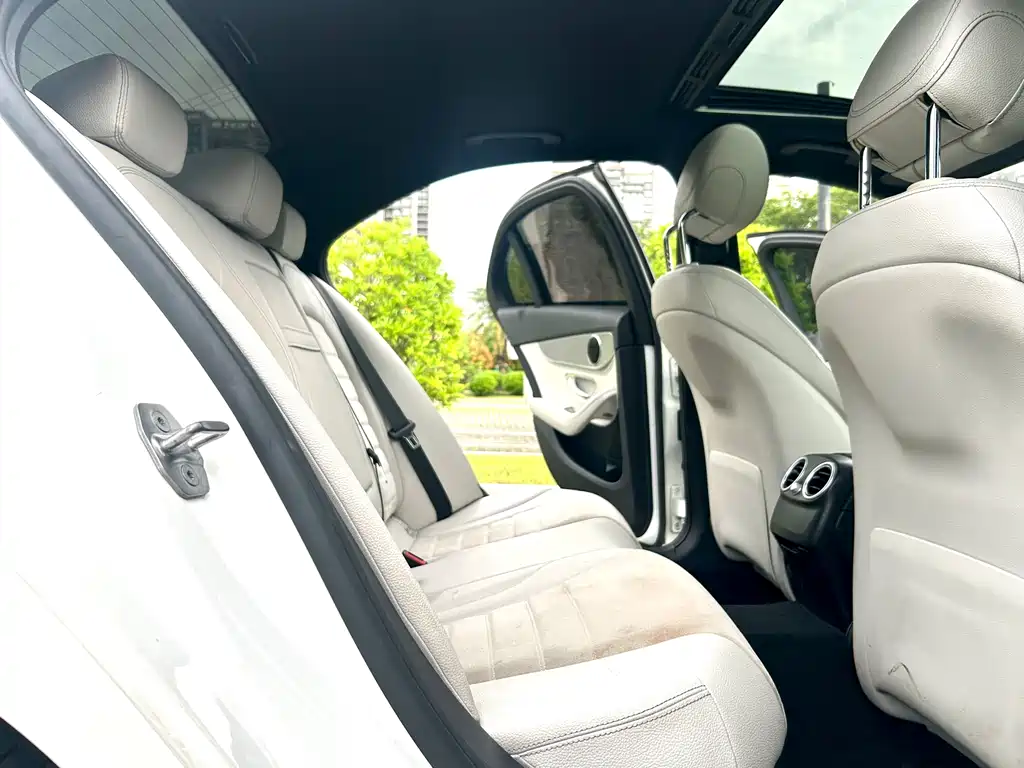Mercedes-Benz C-Class 2017 — фото 14