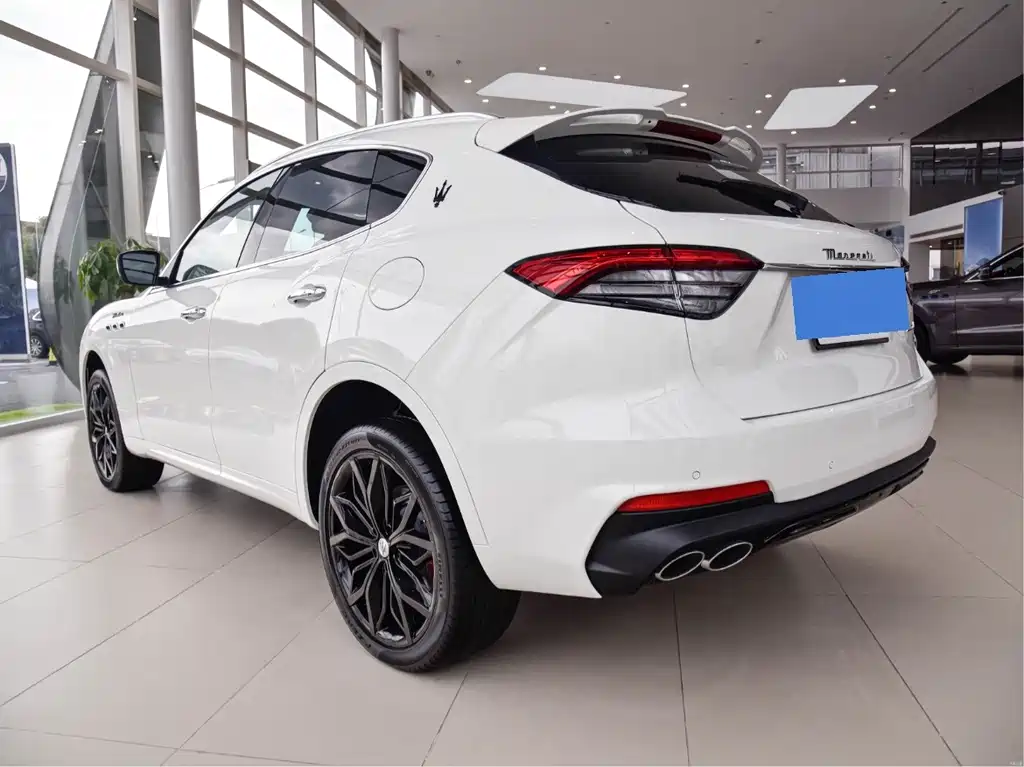 Maserati Levante 2026 — фото 4
