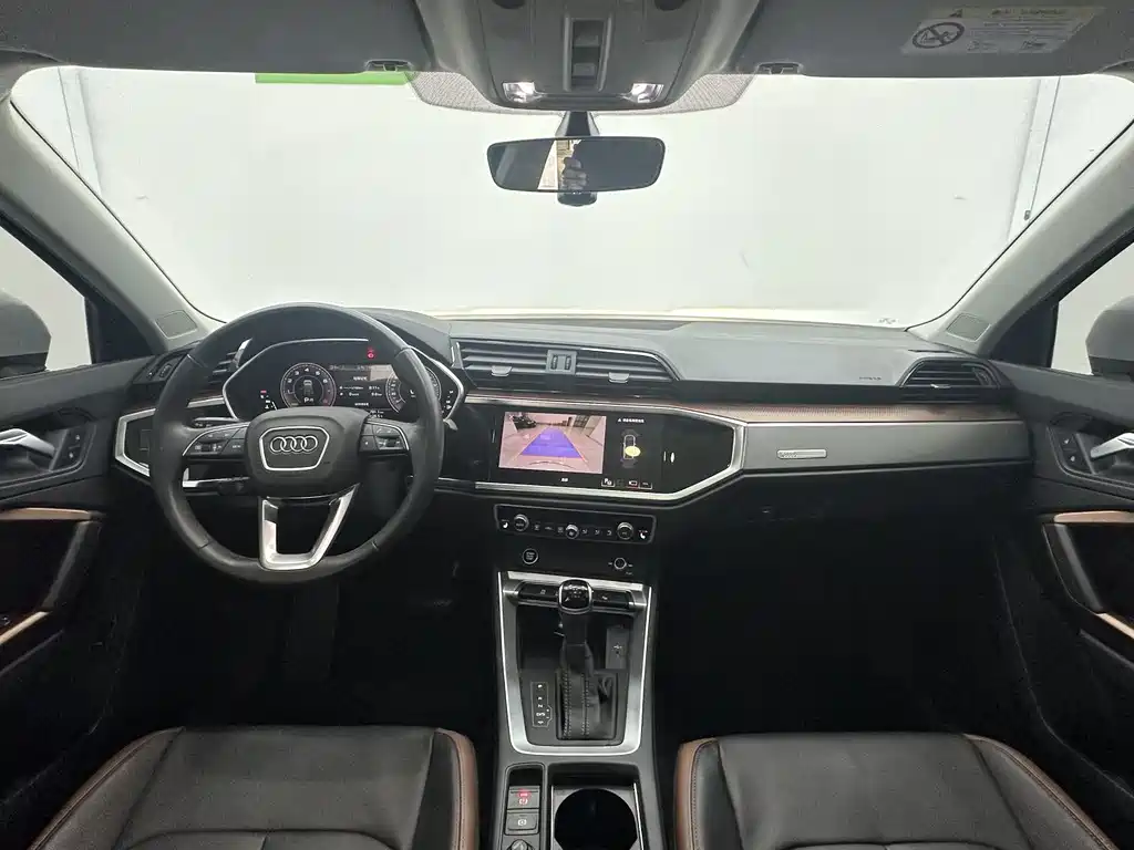 Audi Q3 2023 — фото 10