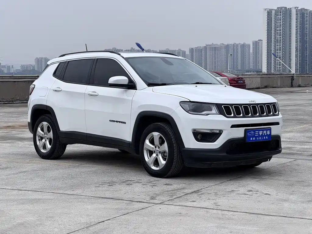 Jeep Compass 2020 — фото 3