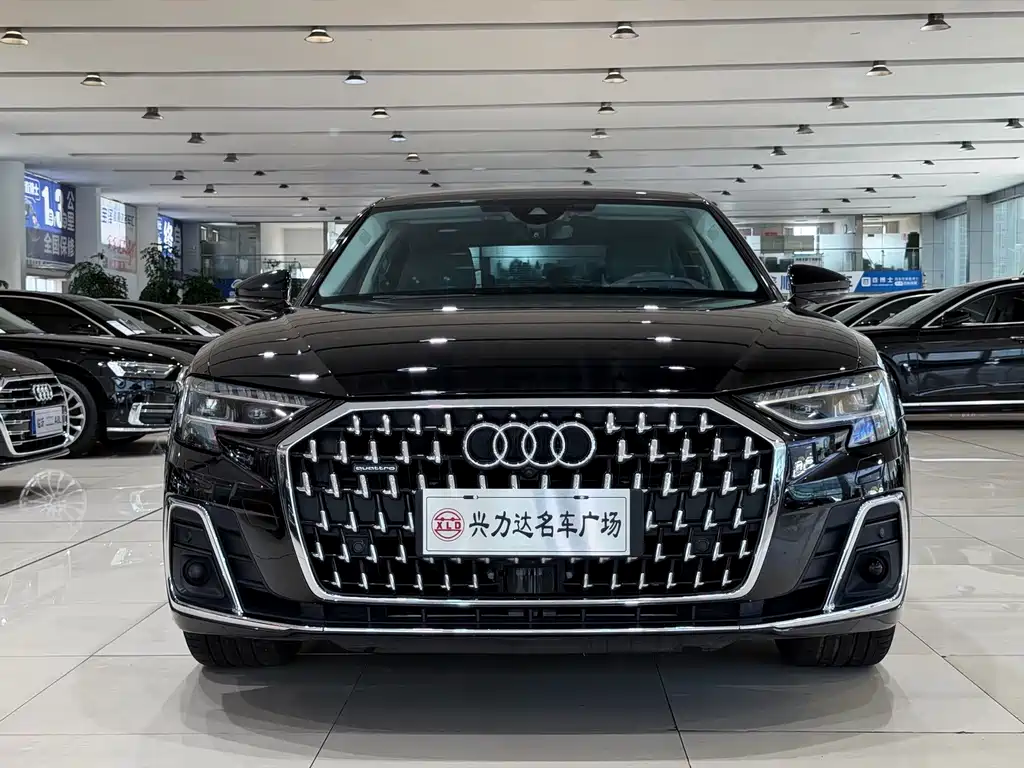 Audi A8 2022
