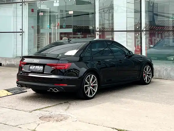 Audi S4 2019