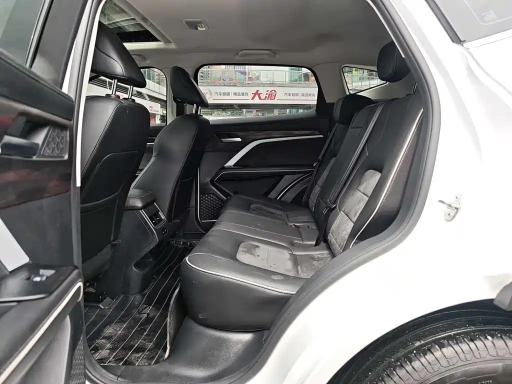 Haval H6 2023 — фото 12