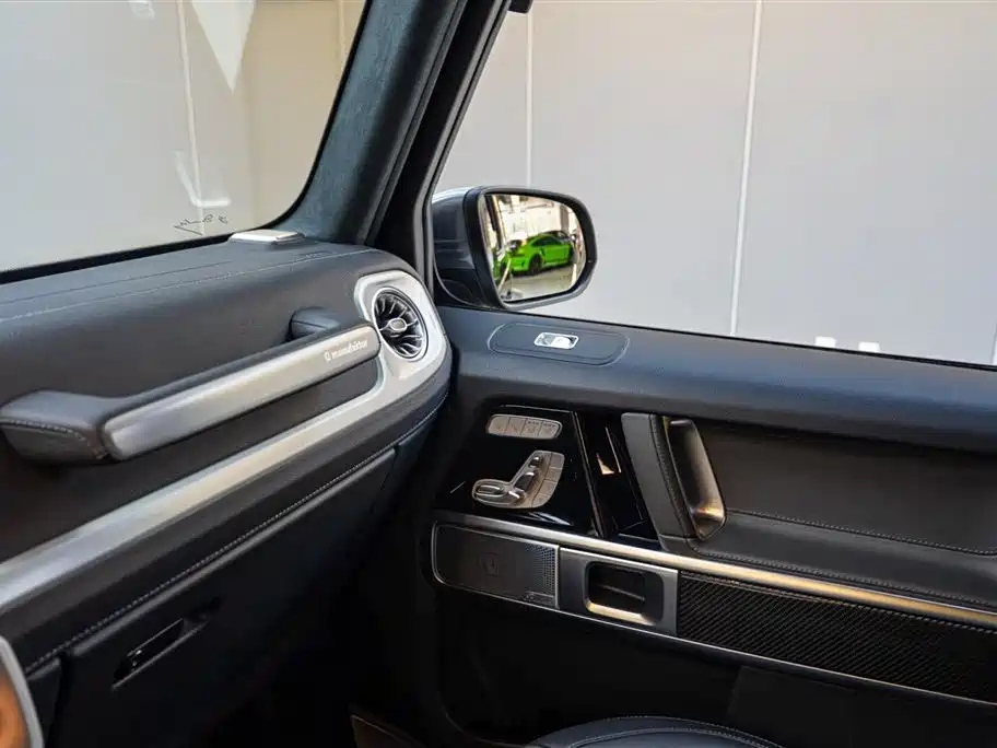 Mercedes-Benz G-Class AMG 2023 — фото 9