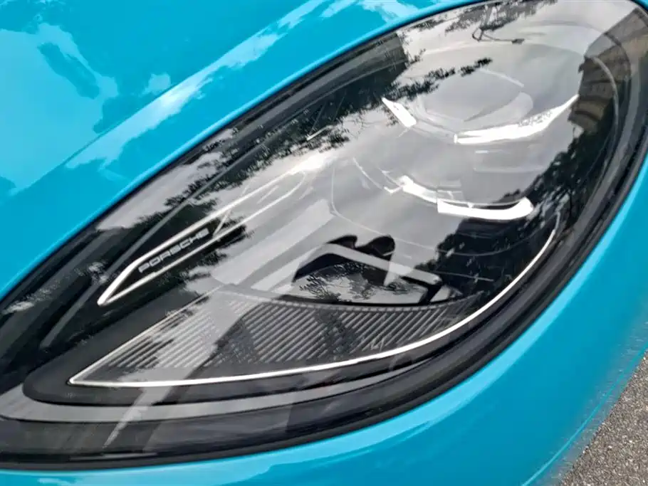 Porsche Macan 2024