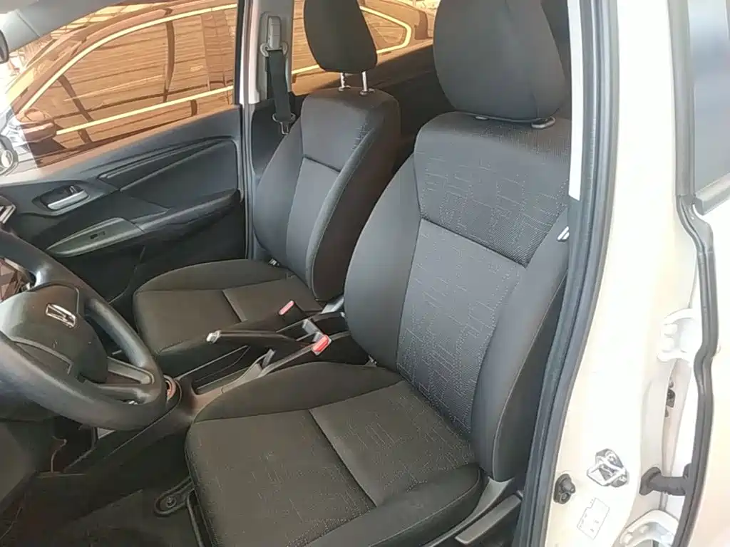 Honda Fit 2018 — фото 15