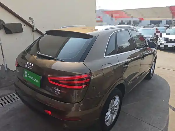 Audi Q3 2015