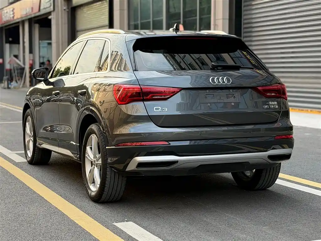 Audi Q3 2022 — фото 6