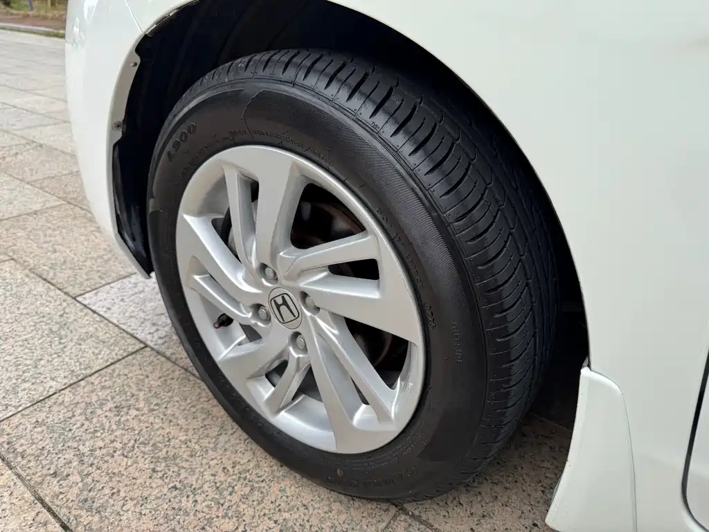 Honda Fit 2016 — фото 18