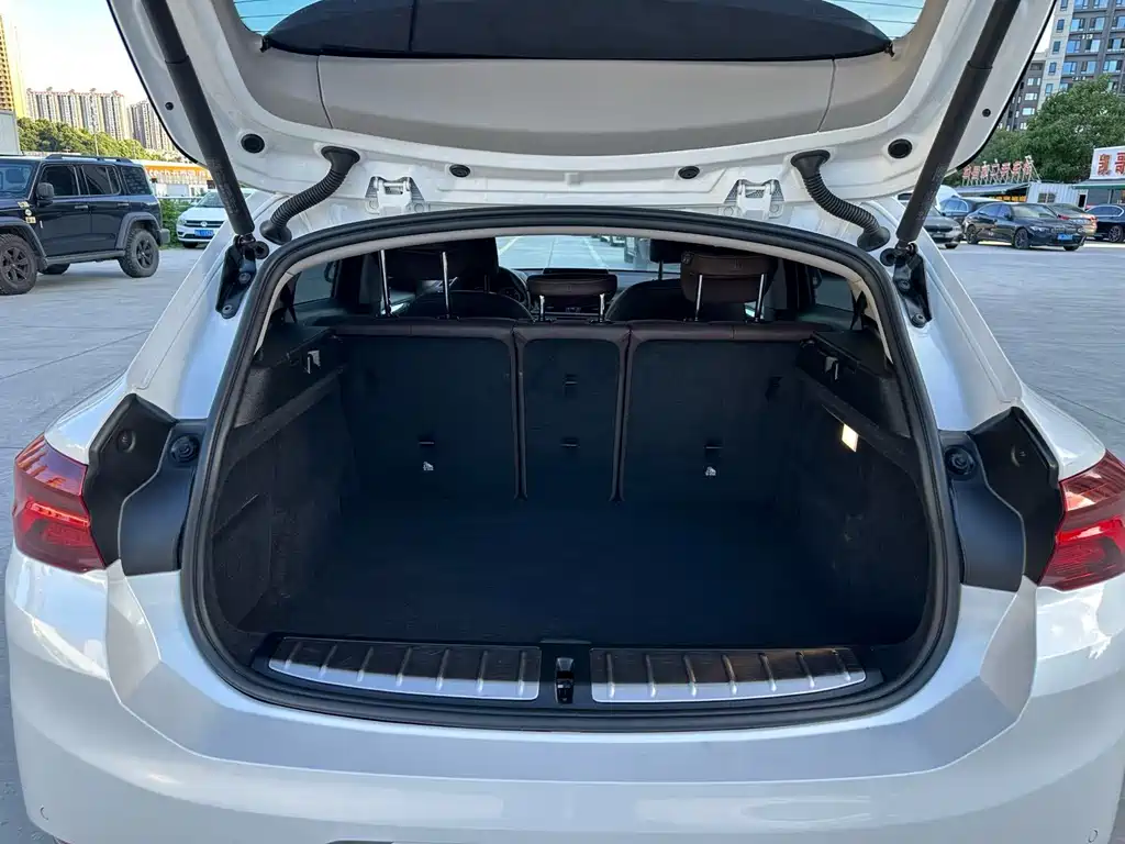 BMW X2 2021 — фото 18