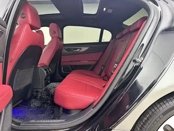 Jaguar XEL 2020