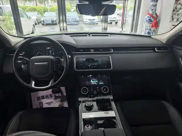 Land Rover Range Rover Velar 2018