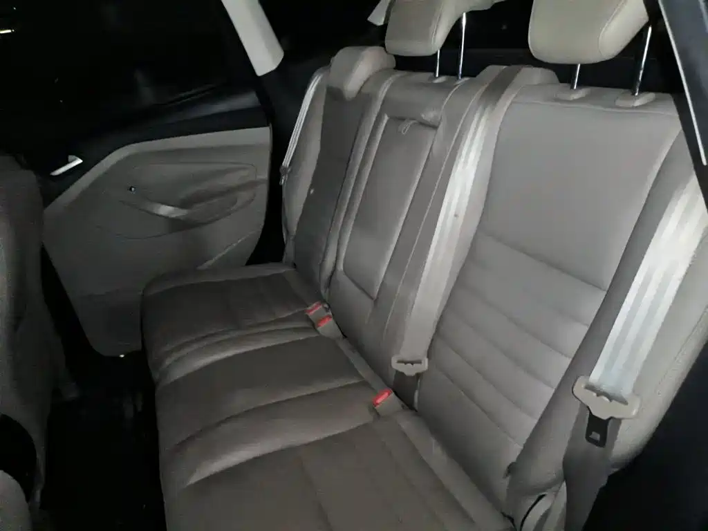 Ford Kuga 2014 — фото 18