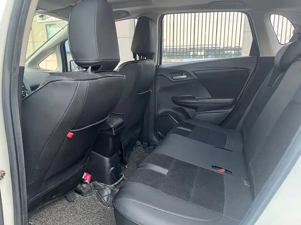 Honda Fit 2019 — фото 9