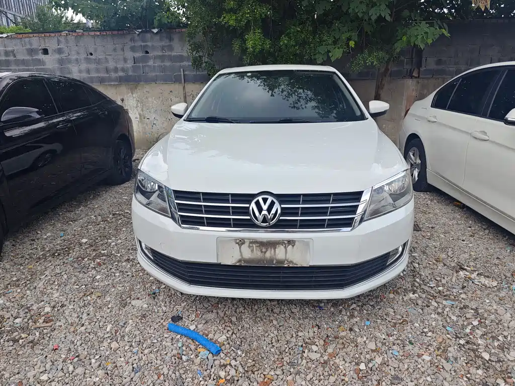Volkswagen Gran Lavida 2014