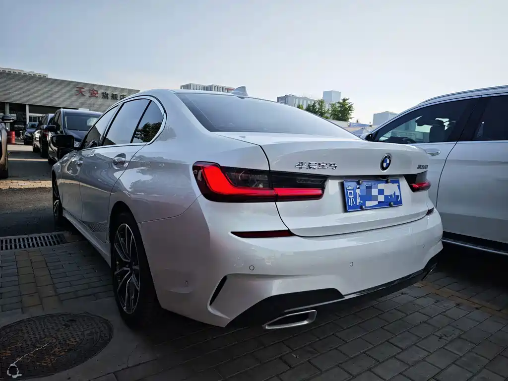 BMW 3 Series 2020 — фото 15