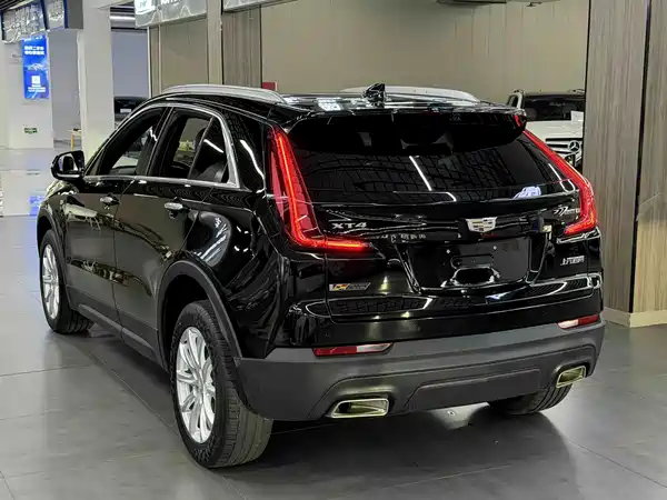 Cadillac XT4 2021