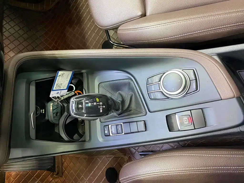 BMW X1 2022 — фото 11