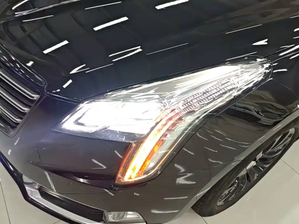 Cadillac XTS 2018 — фото 24