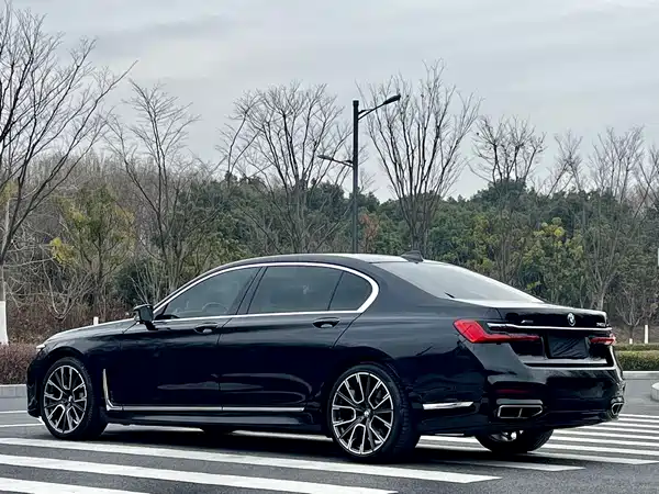 BMW 7 Series 2016