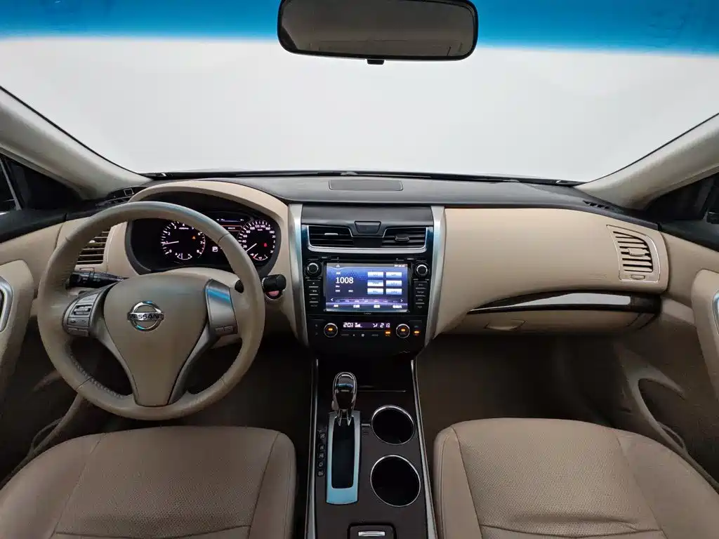 Nissan Teana 2015