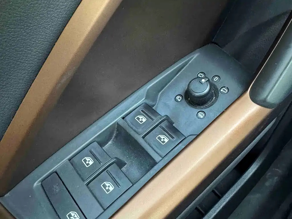 Audi Q3 2022 — фото 18