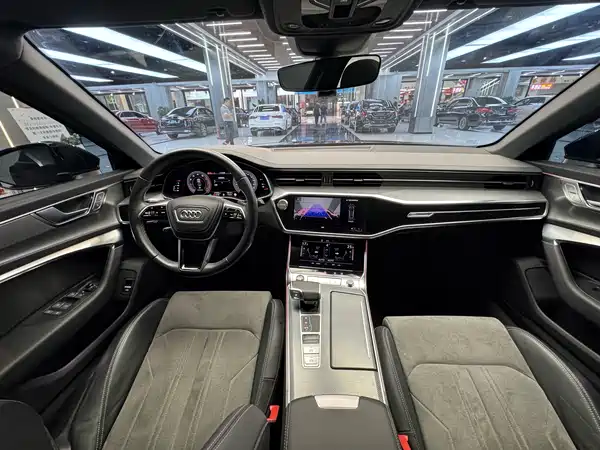 Audi A6L 2024