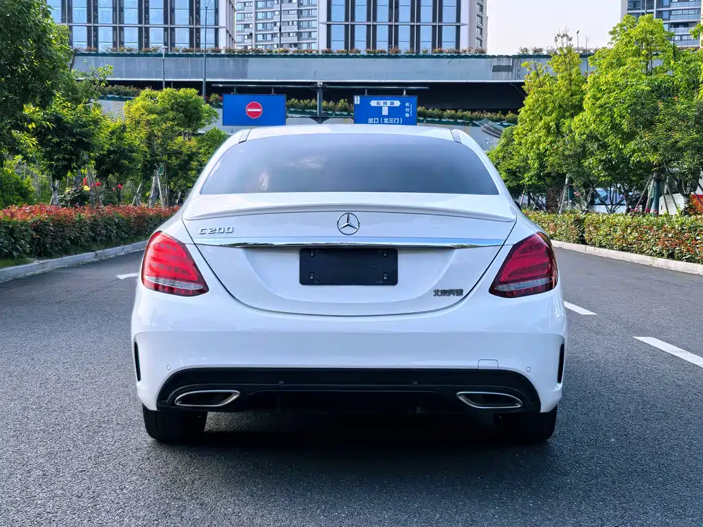 Mercedes-Benz C-Class 2017 — фото 11
