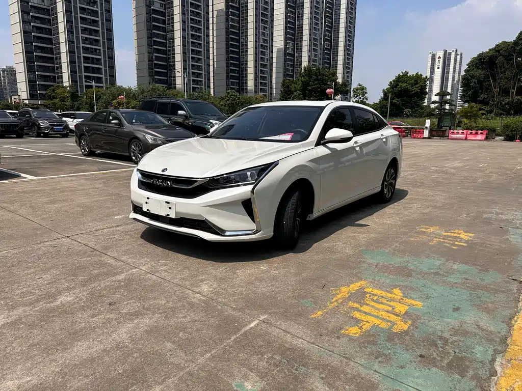 Dongfeng Yixuan 2022