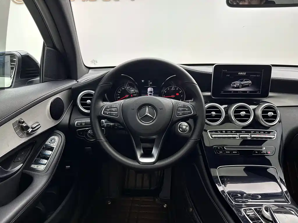 Mercedes-Benz GLC Coupe 2019 — фото 13