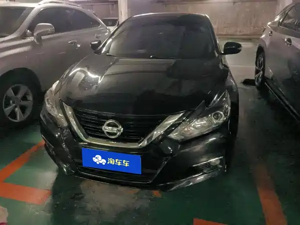 Nissan Teana 2018