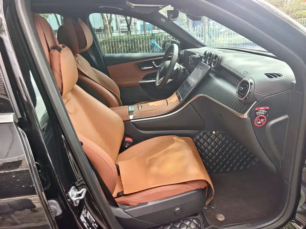 Mercedes-Benz GLC 2024