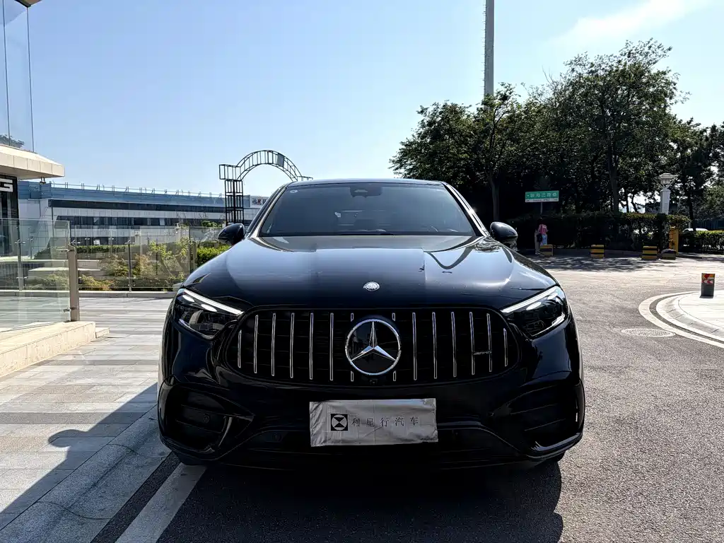 Mercedes-Benz GLC Coupe AMG 2025 — фото 2