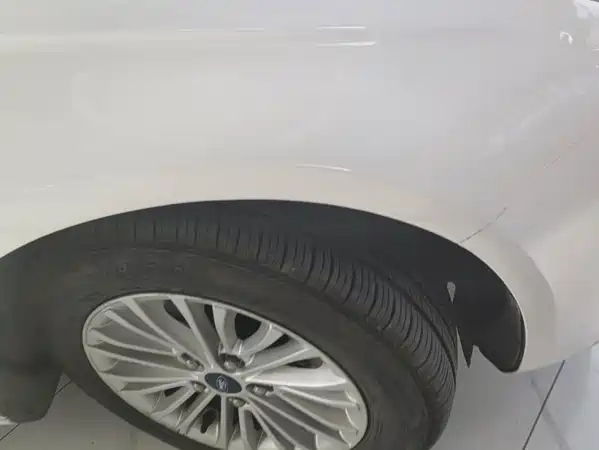 Ford Escort 2017