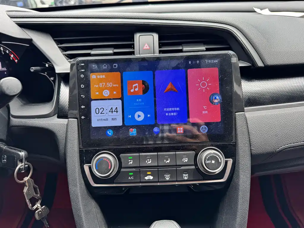Honda Civic 2020 — фото 14